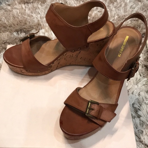 Mossimo Supply Wedges - Picture 2 of 3